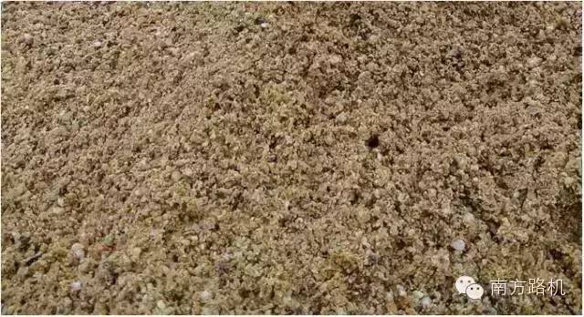 【产品课堂】鹅卵石制砂！南方路机高品质制砂生产线(图4)