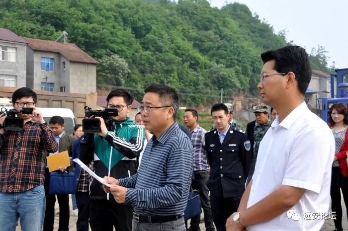 占用河道，理应强制拆除(图7)