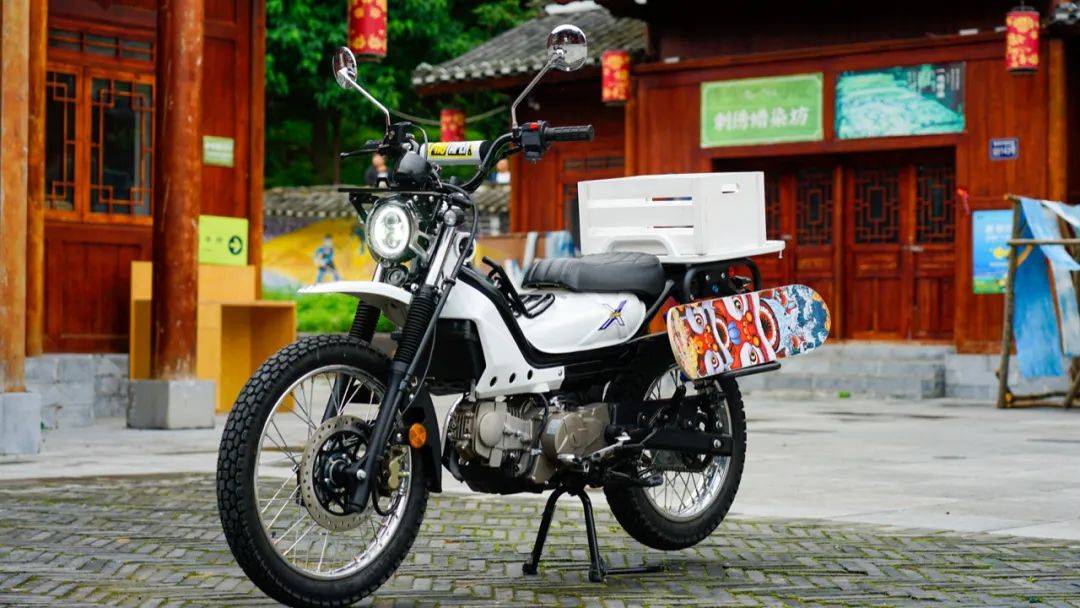 12680元起嘉陵CoCoSVR180运动弯梁售价公布​！同场CoCo机车品牌正式发布！(图6)