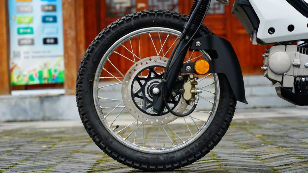 12680元起嘉陵CoCoSVR180运动弯梁售价公布​！同场CoCo机车品牌正式发布！(图32)