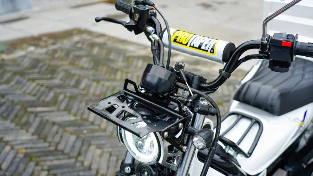 12680元起嘉陵CoCoSVR180运动弯梁售价公布​！同场CoCo机车品牌正式发布！(图39)