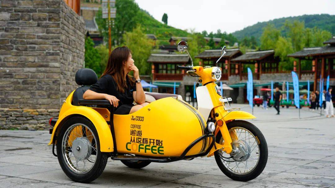 12680元起嘉陵CoCoSVR180运动弯梁售价公布​！同场CoCo机车品牌正式发布！(图45)