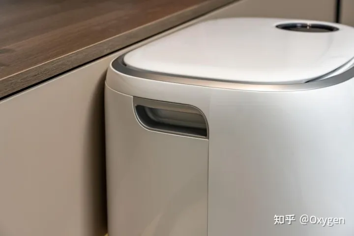 如何评价云鲸新发布的J3扫拖一体机，它的实际体验如何？有哪些亮点和升级？(图4)