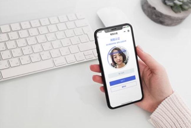⊱“我在成人网站上，看到了半个娱乐圈女明星的不雅视频……”(图23)